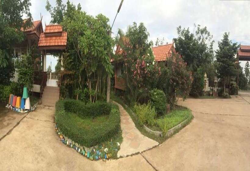 ホテル Plaifah Resort Ubon
