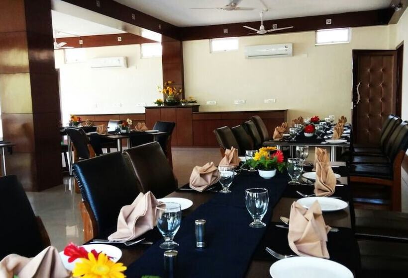 فندق Polo Orchid Tura