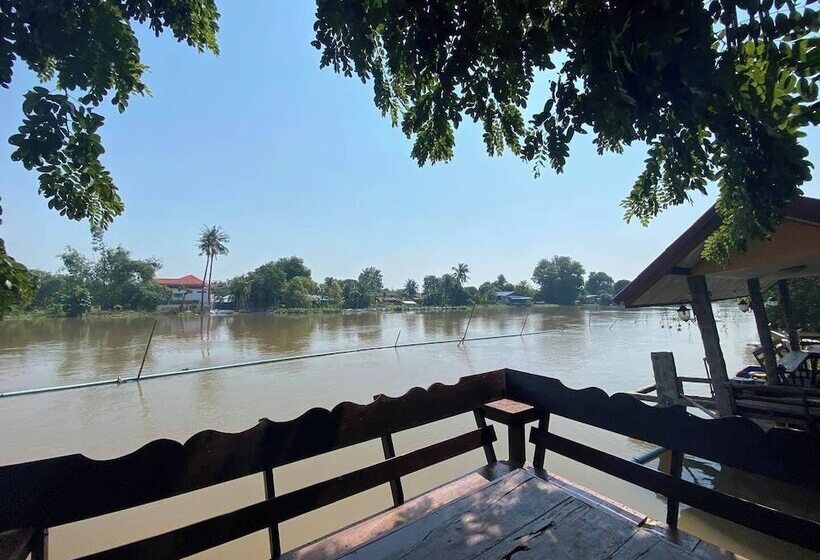 فندق Punpisa Resort