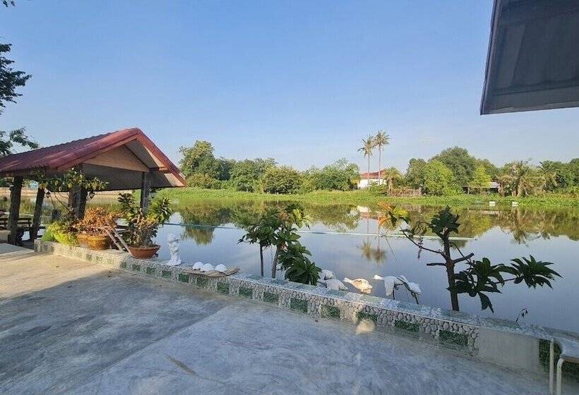 فندق Punpisa Resort