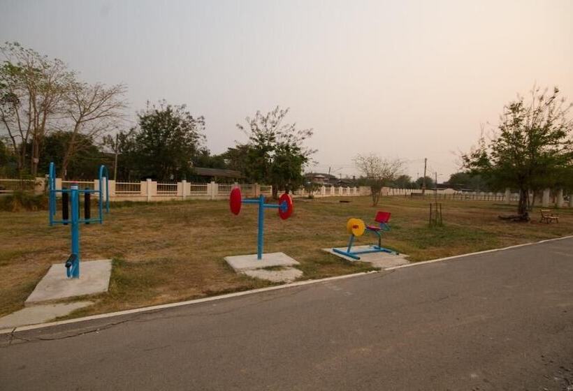 فندق Ratchapreuk Resort