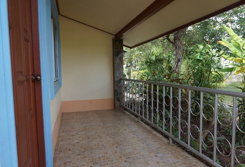 فندق Ratchapreuk Resort