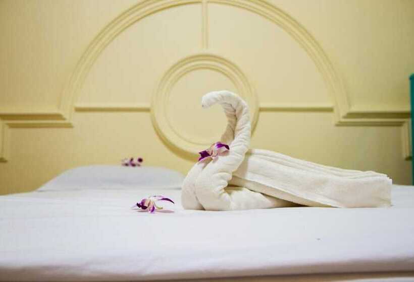 فندق Ratchapreuk Resort