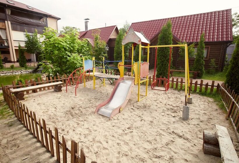 בית מלון כפרי Rayskiy Dvorik