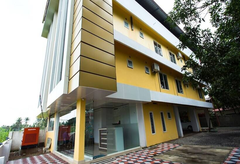 Fabhotel Reem Residency   Nr Cochin International Airport