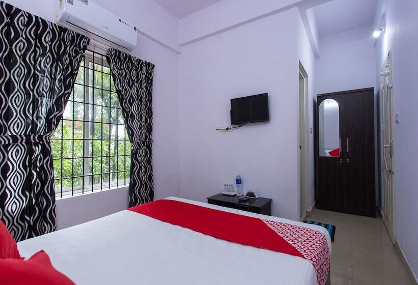 Fabhotel Reem Residency   Nr Cochin International Airport