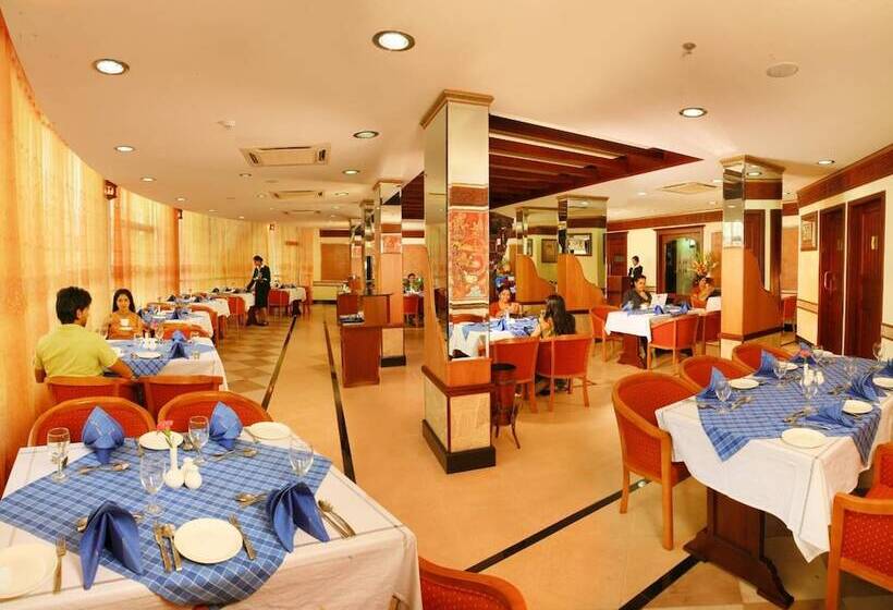 ホテル Regant Lake Palace