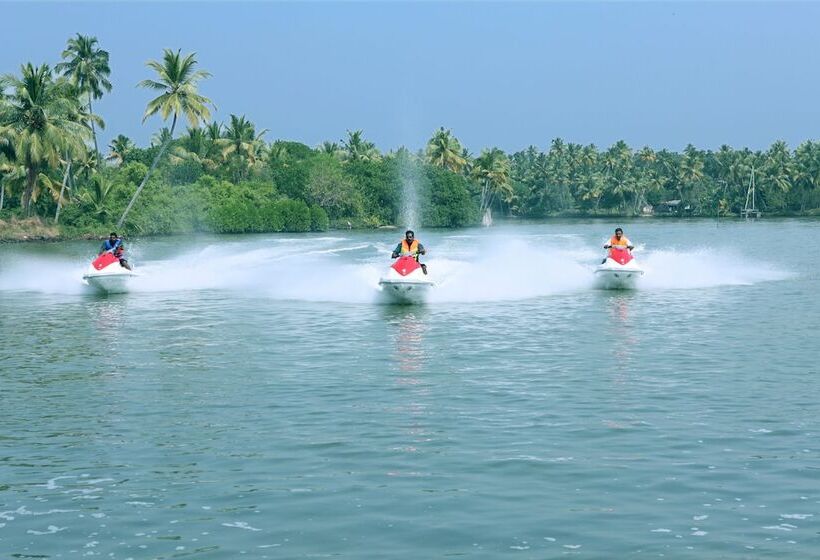 ホテル Regant Lake Palace