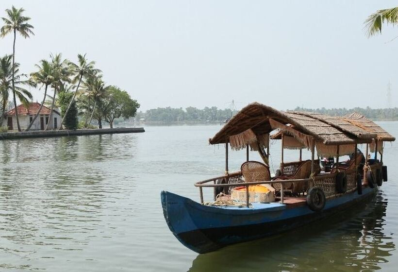 ホテル Regant Lake Palace