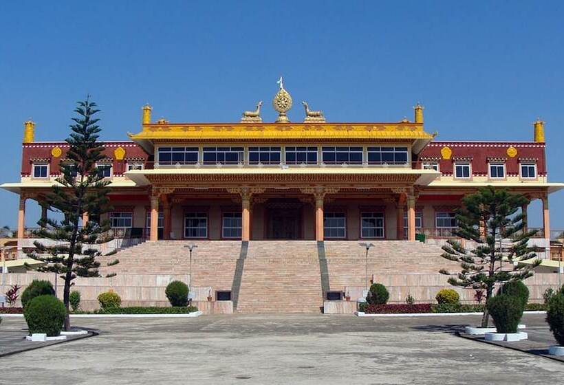 Отель Regenta Resort Century