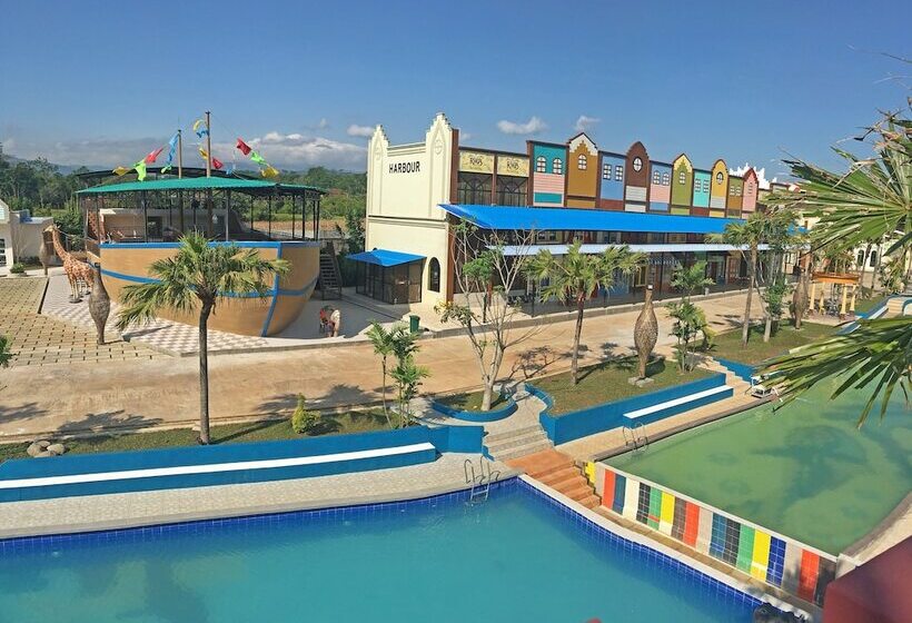 فندق River Walk Urban Camping House