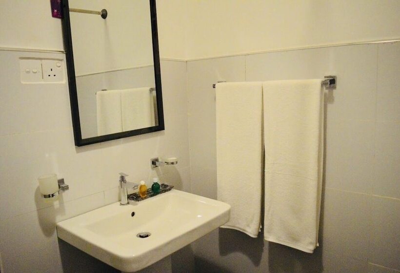 בית מלון כפרי Riverdale Breeze