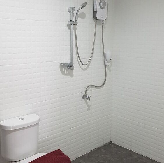 فندق Room 18 At Ptt Wangchao