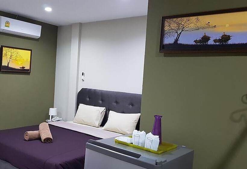 فندق Room 18 At Ptt Wangchao