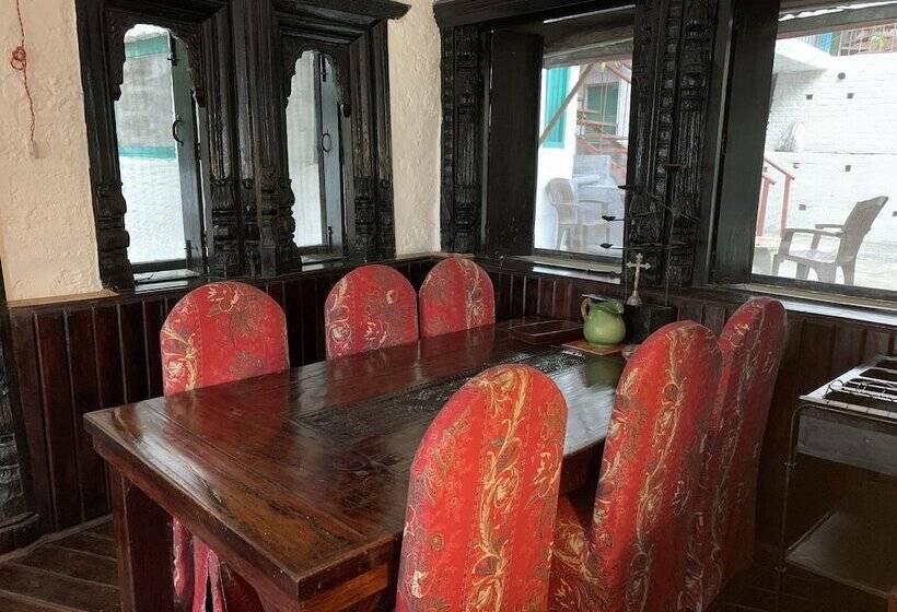 酒店 Rosastays Jeolikote Bara Bungalow