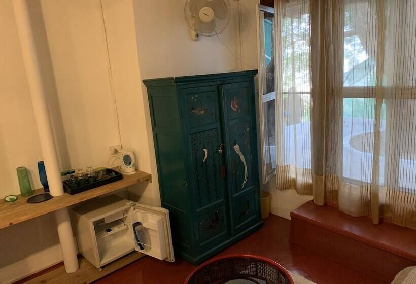 酒店 Rosastays Jeolikote Bara Bungalow