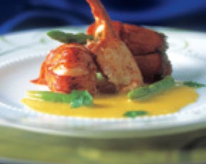 هتل Royal Hill Fukuchiyama & Spa