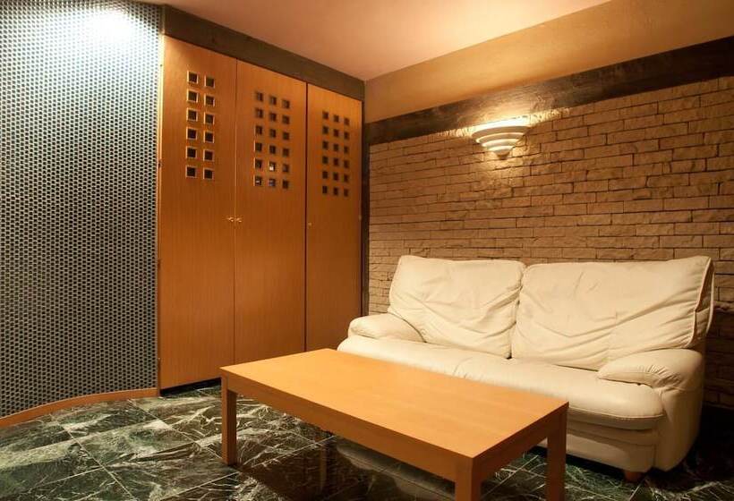 호텔 Oxy Adults Only