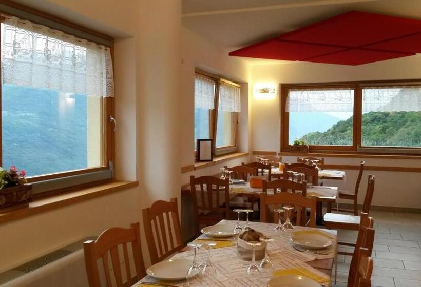 בית מלון כפרי Agriturismo Da Ysy