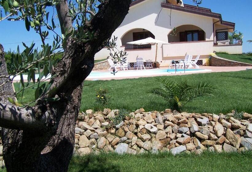 فندق ريفى Agriturismo La Tavernetta