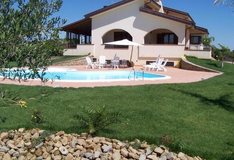 فندق ريفى Agriturismo La Tavernetta