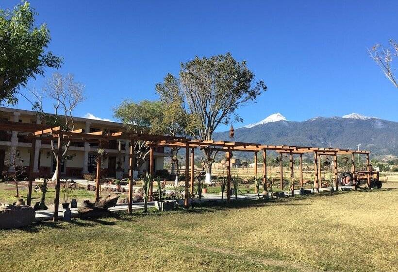 田舎風ホテル Chalet De Colombo