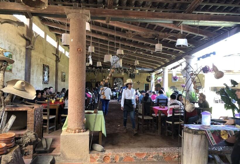 فندق ريفى Chalet De Colombo