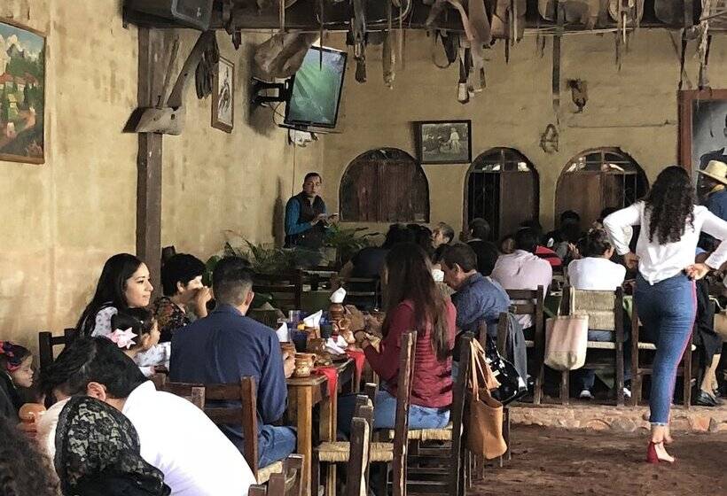 田舎風ホテル Chalet De Colombo