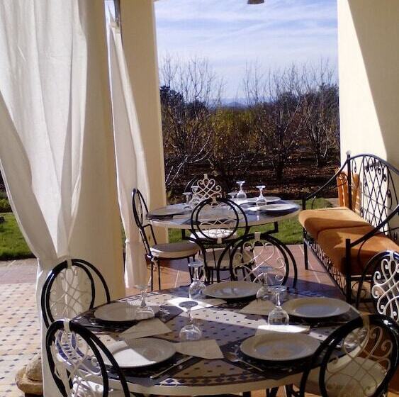 هتل روستایی Les Jardins D'azrou