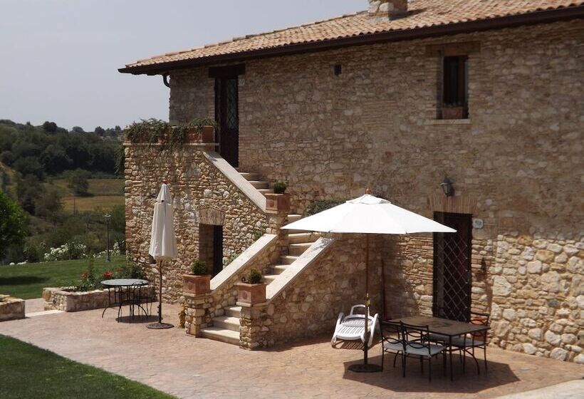 בית מלון כפרי Residenza Degli Oleandri