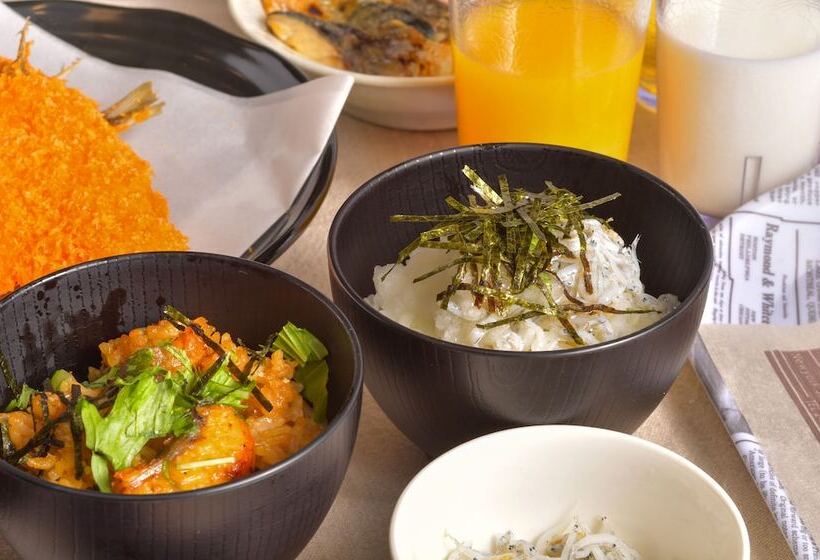 Отель Sanco Inn Numazu Ekimae