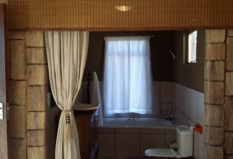 בית מלון כפרי Siloam Village