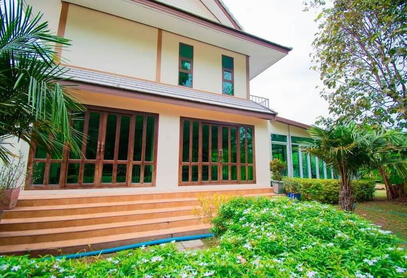 Hotel Sinatara Resort