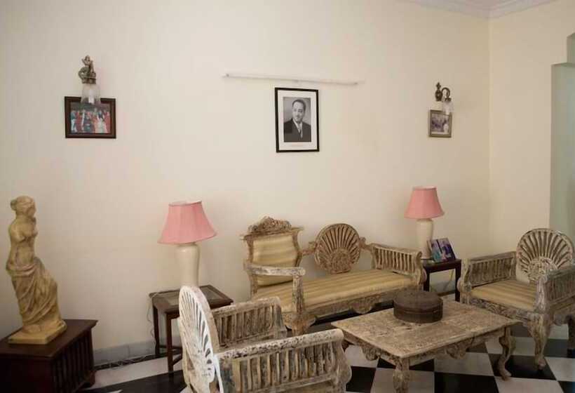 בית מלון כפרי Singrauli Place Heritage