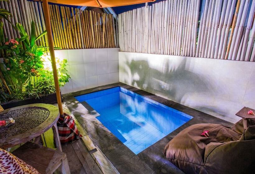 בית מלון כפרי Svaha Private Villas Ceningan