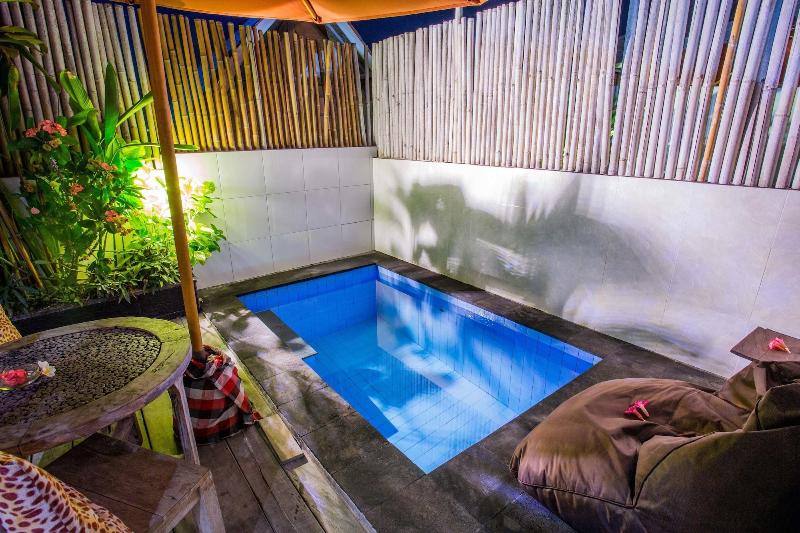 בית מלון כפרי Svaha Private Villas Ceningan