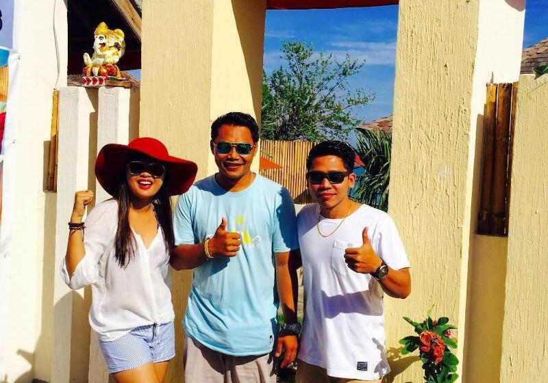 בית מלון כפרי Svaha Private Villas Ceningan