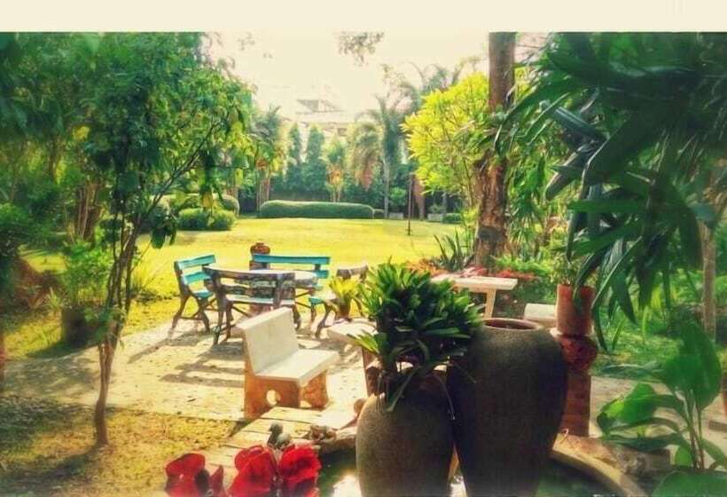 فندق Swankaburi Boutique