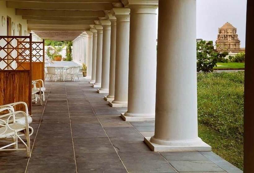 호텔 The Bungalow On The Beach   Tranquebar