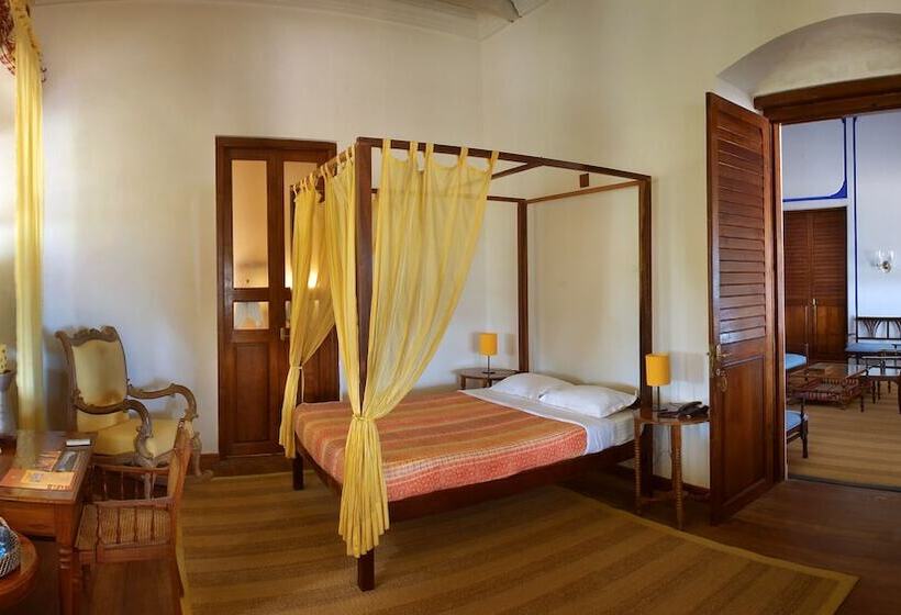 호텔 The Bungalow On The Beach   Tranquebar