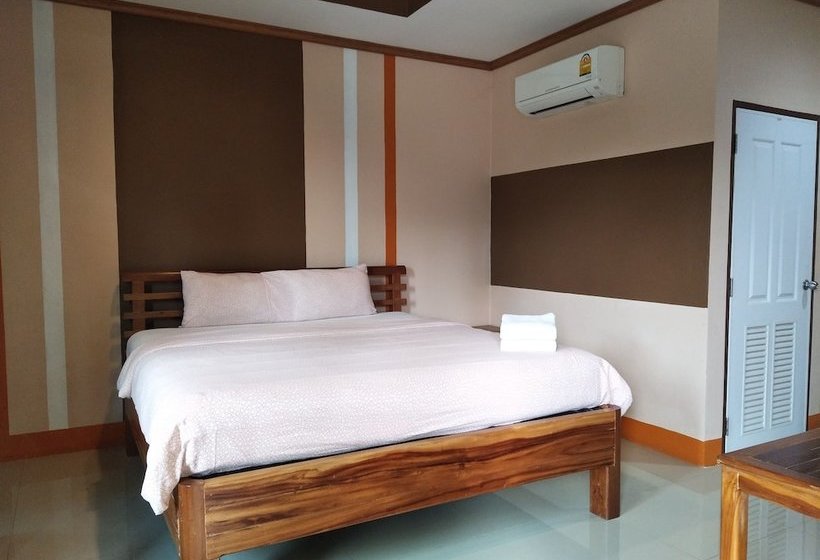 Отель The Colour