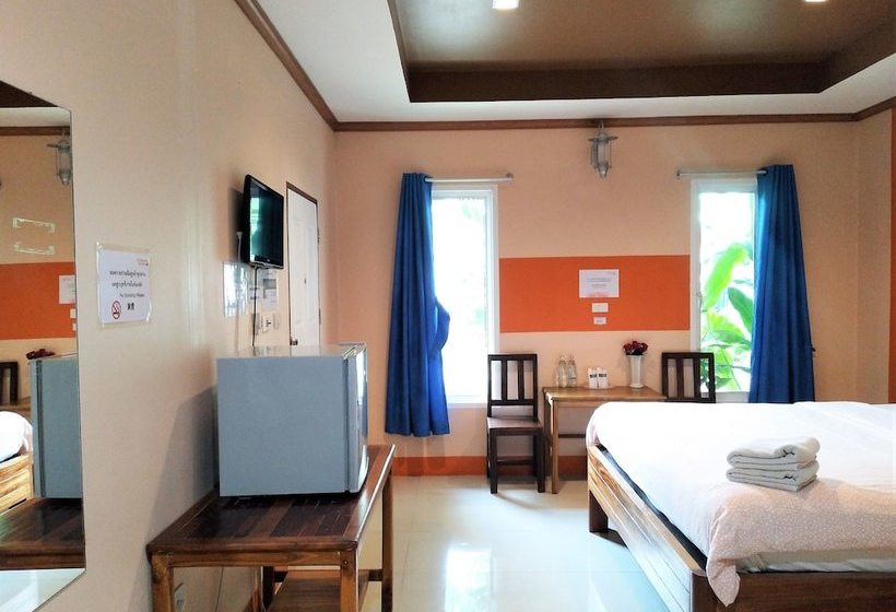 Отель The Colour