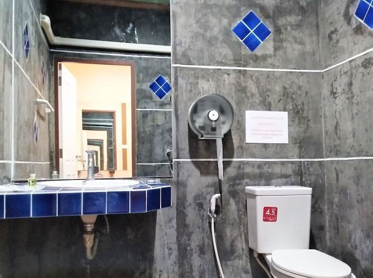 Отель The Colour