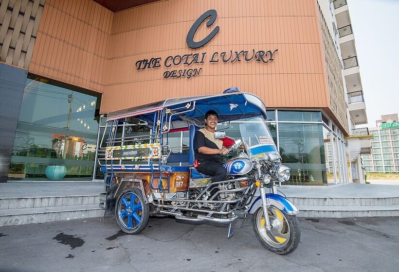 Отель The Cotai Luxury Design