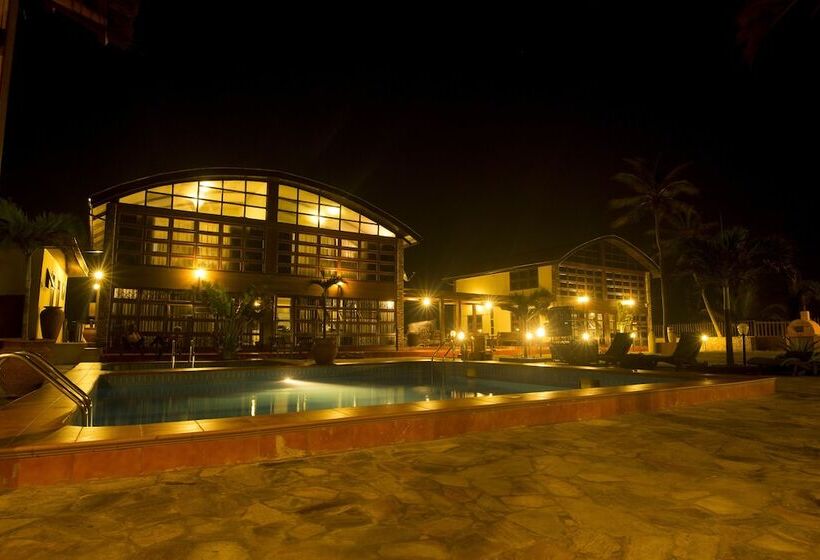 هتل The Palms At Prampram