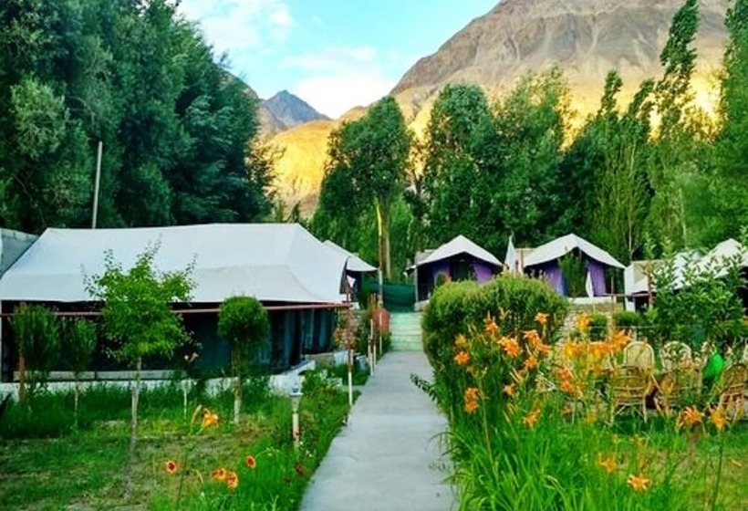 호텔 Tih Valley Flower Camp Nubra Glamping