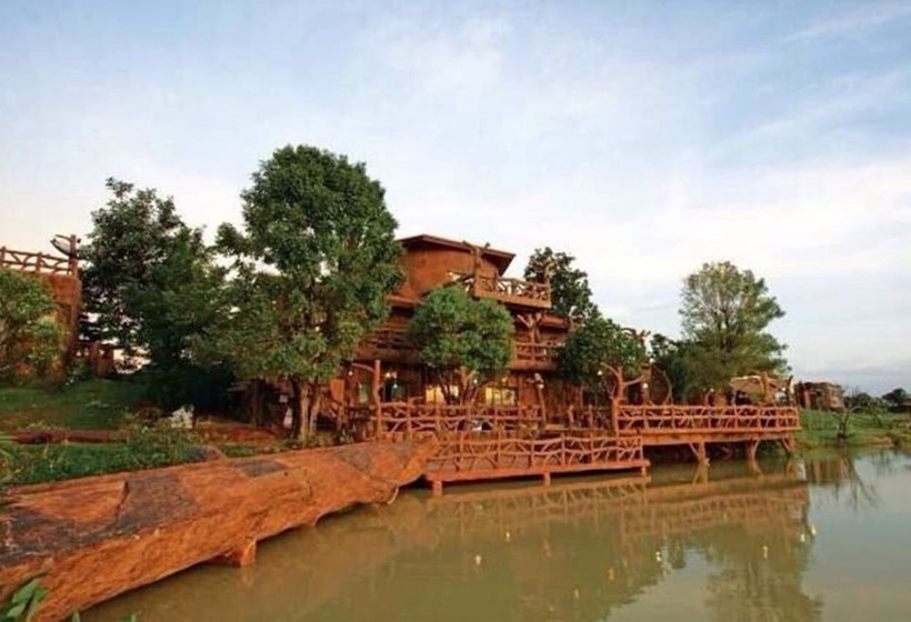 בית מלון כפרי Timberland And Fruit Resort