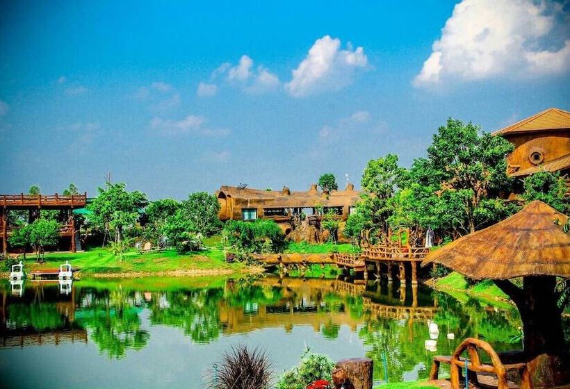 בית מלון כפרי Timberland And Fruit Resort