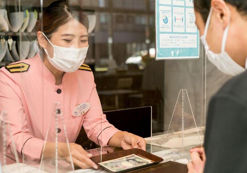 Отель Toyoko Inn Saitama Nishi-kawaguchi-eki Nishi-guchi