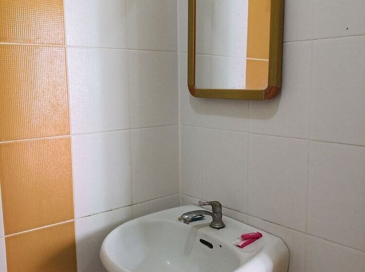 Turfan Hotel And Tigger Park